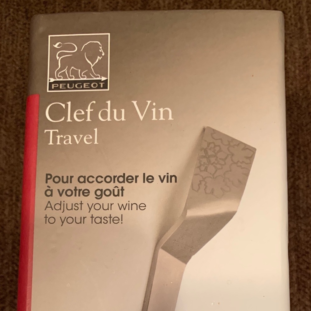 Peugeot Clef du Vin TravelWine Tasting Tool